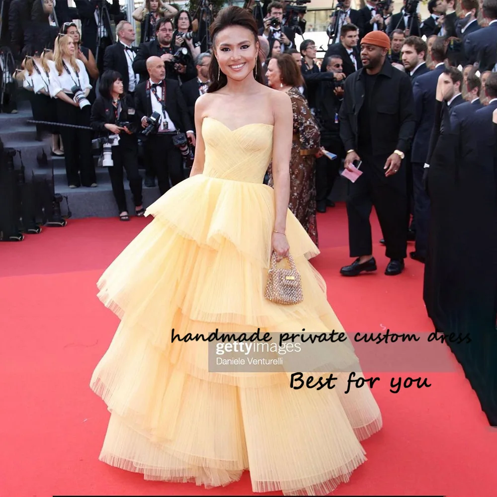 

Yellow Pleats Tulle A Line Prom Dresses Ball Gown Sweetheart Luxury Celebrate Event Dress Floor Length Evening Party Gowns