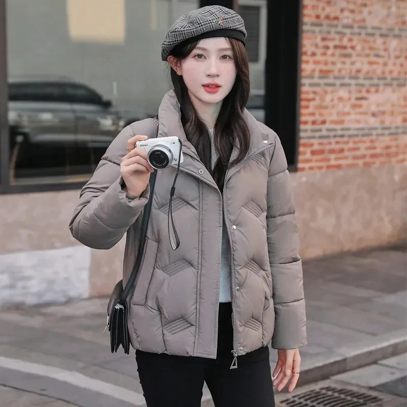 Женский пуховик с хлопковой подкладкой однотонный свободный в Корейском стиле