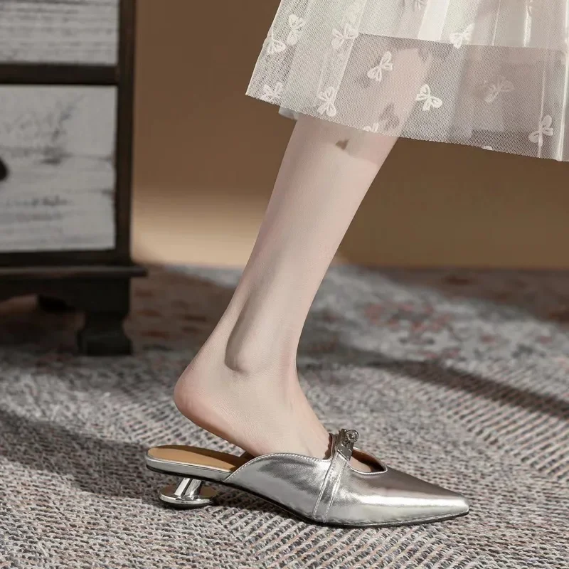 Новинка лета 2024 женские туфли на высоком каблуке остроносые модные в форме