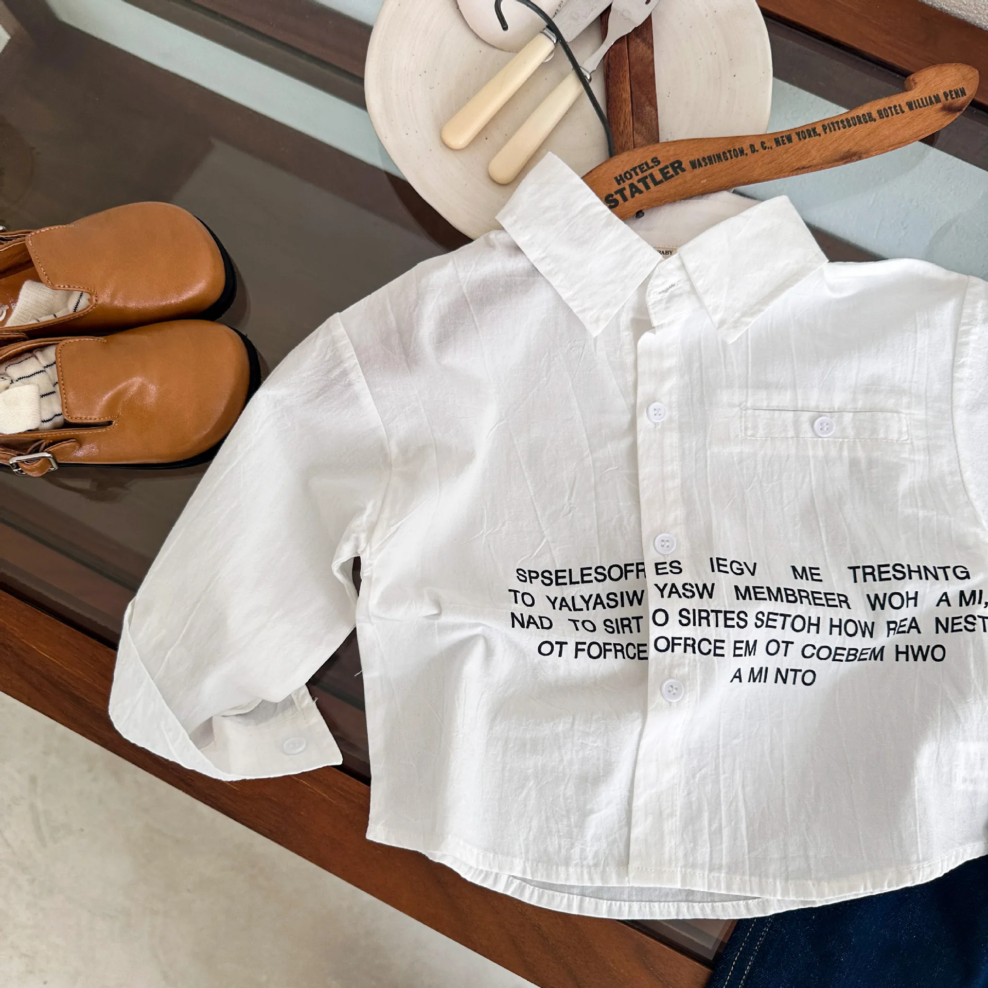 

Children's Clothes 2023 Autumn New Versatile Boys Girls Printed Letter Shirt