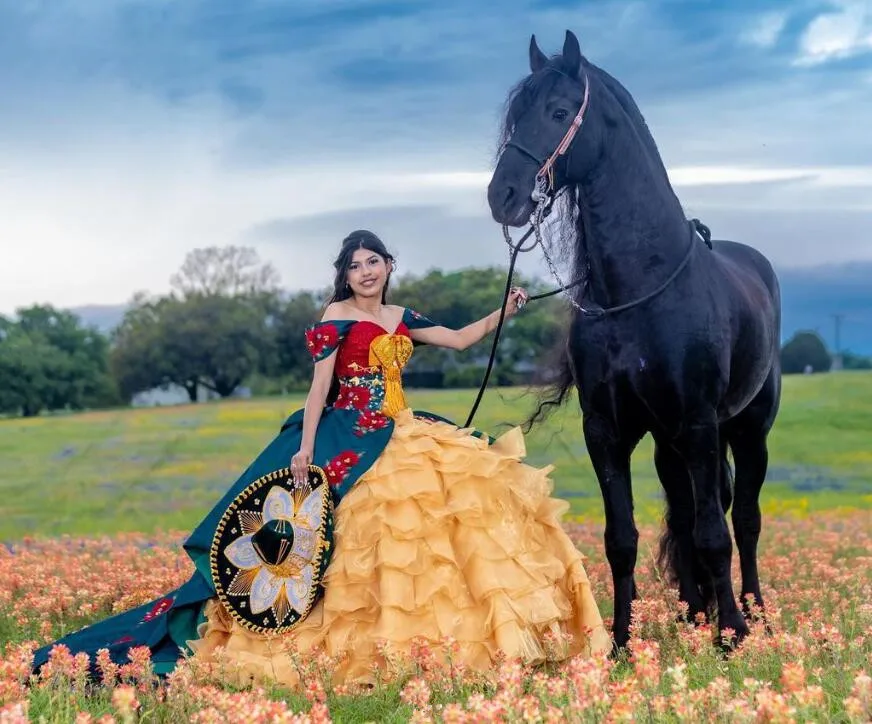 Бирюзово-синие мексиканские платья принцессы Charro Quinceanera с открытыми плечами и