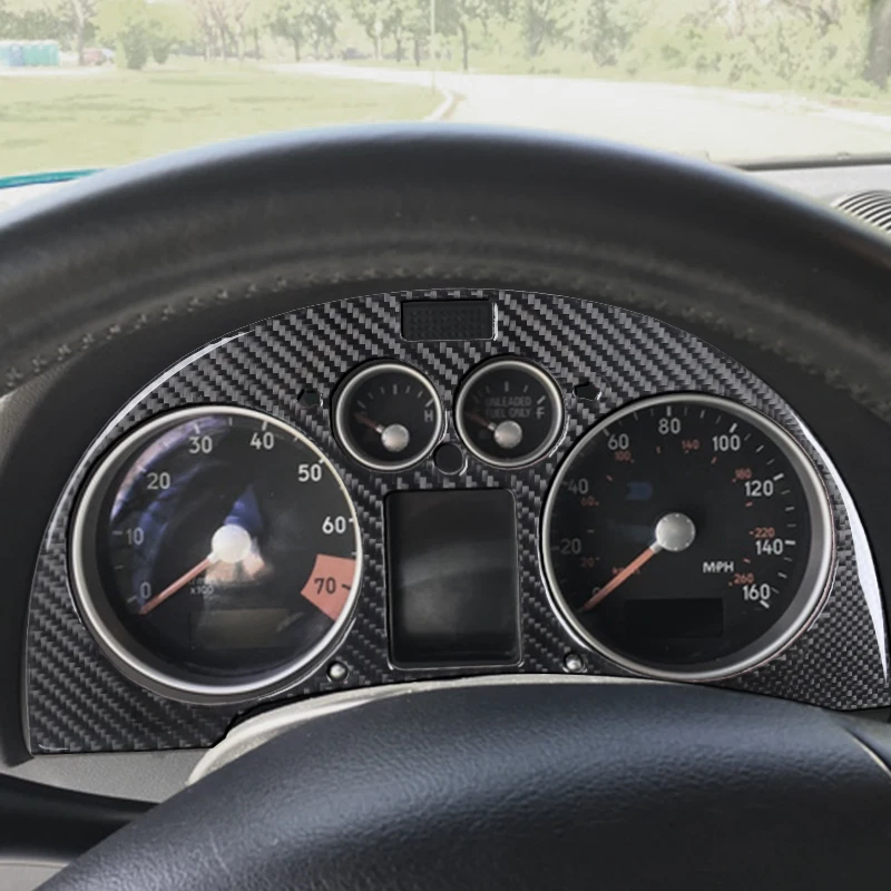 Декоративная рамка из углеродного волокна для автомобильной приборной панели