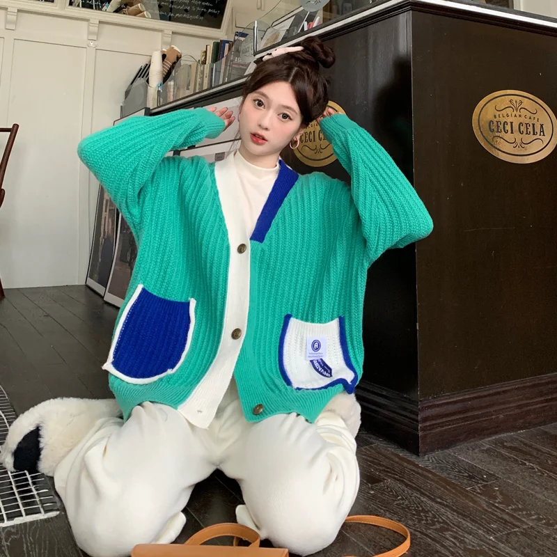 

Женский зеленый свитер большого размера, универсальный трикотажный кардиган свободного кроя с V-образным вырезом и карманами