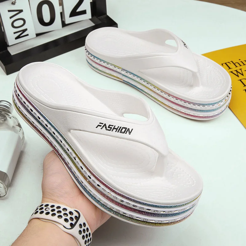 Muffin Thick-Soled Beach Shoes 2022 Summer Casual Fashion Women's Shoes Clip-On Slippers Women's Non-Slip Outer Wear Flip-Flops