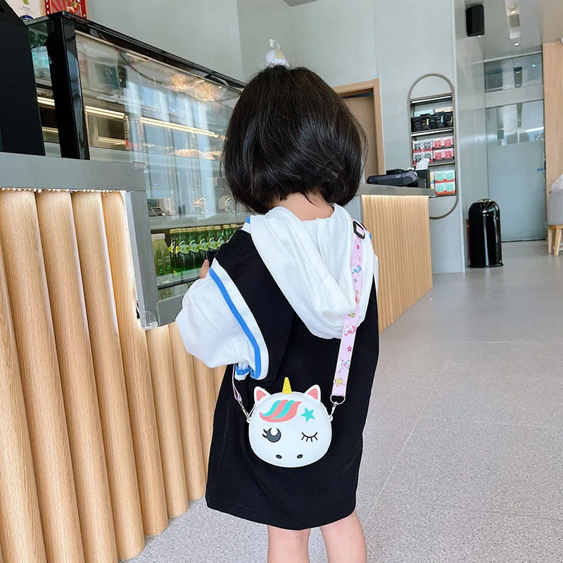 Cartoon Silicone Unicorn Crossbody Coin Bag Kid Toddler Children Shoulder Handbag Adjustable Strap Holiday Travel Pocket Pack