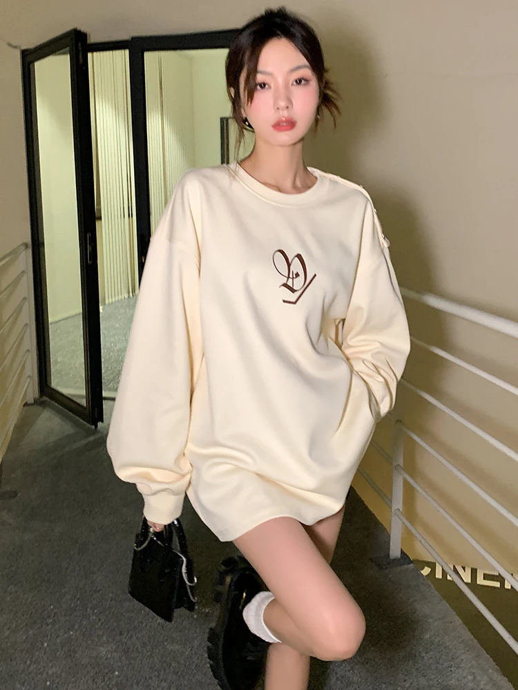 

Off Shoulder Sweatshirt Loose Button Down Goth Letter Korean Fashion Slouchy Tops Shirts Ribbed Cuff 80s Crewneck Y2k Clothes