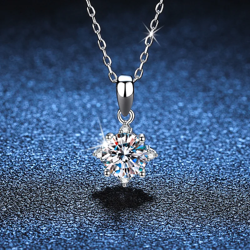 

6.5mm Zircon 1Ct Moissanite Diamond S925 Sterling Silver Necklace Women's Eight Mangs Star Pendant Wedding Bridal Jewelry