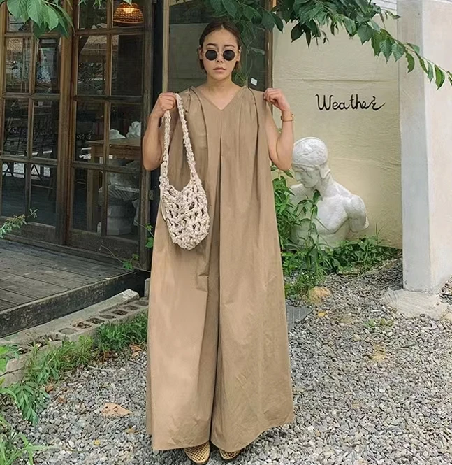 

Wide-leg one-piece skirt large size sleeveless V-neck jumpsuit bf style casual student nine-point loose all-fit suspenders