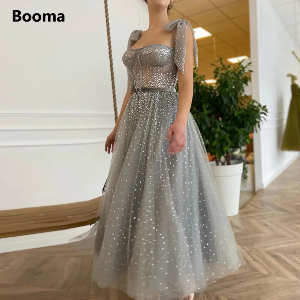 

Платье-миди из тюля с блестками, с открытой спиной