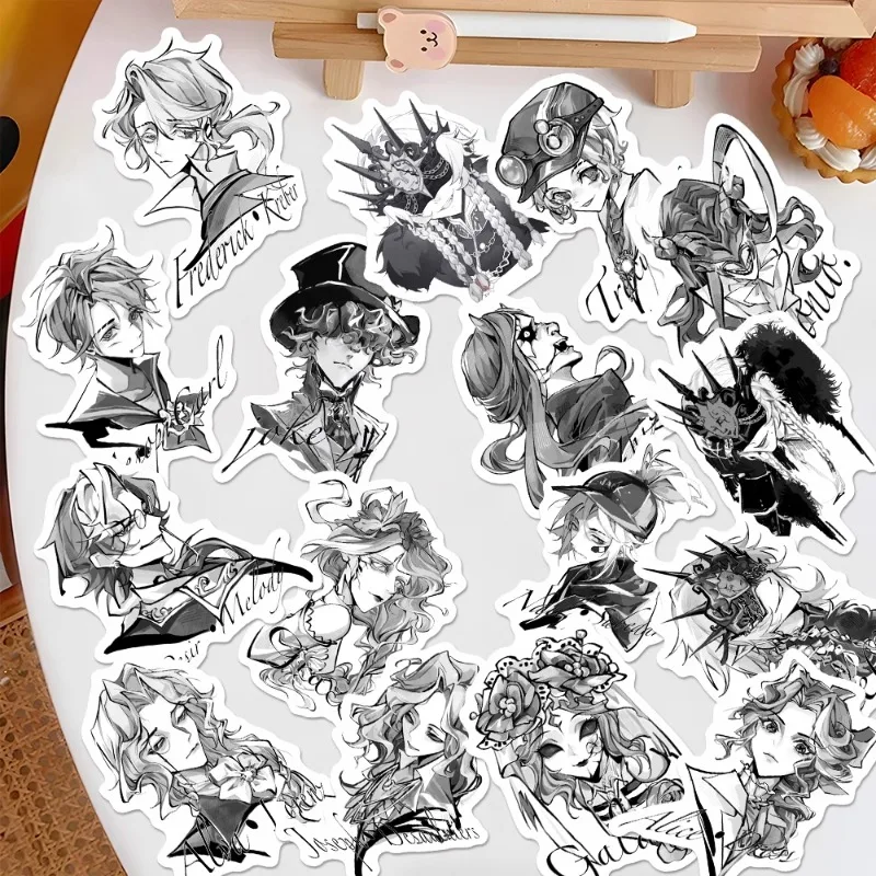 Стикеры черно-белые с персонажами мультфильмов 10/52 шт.