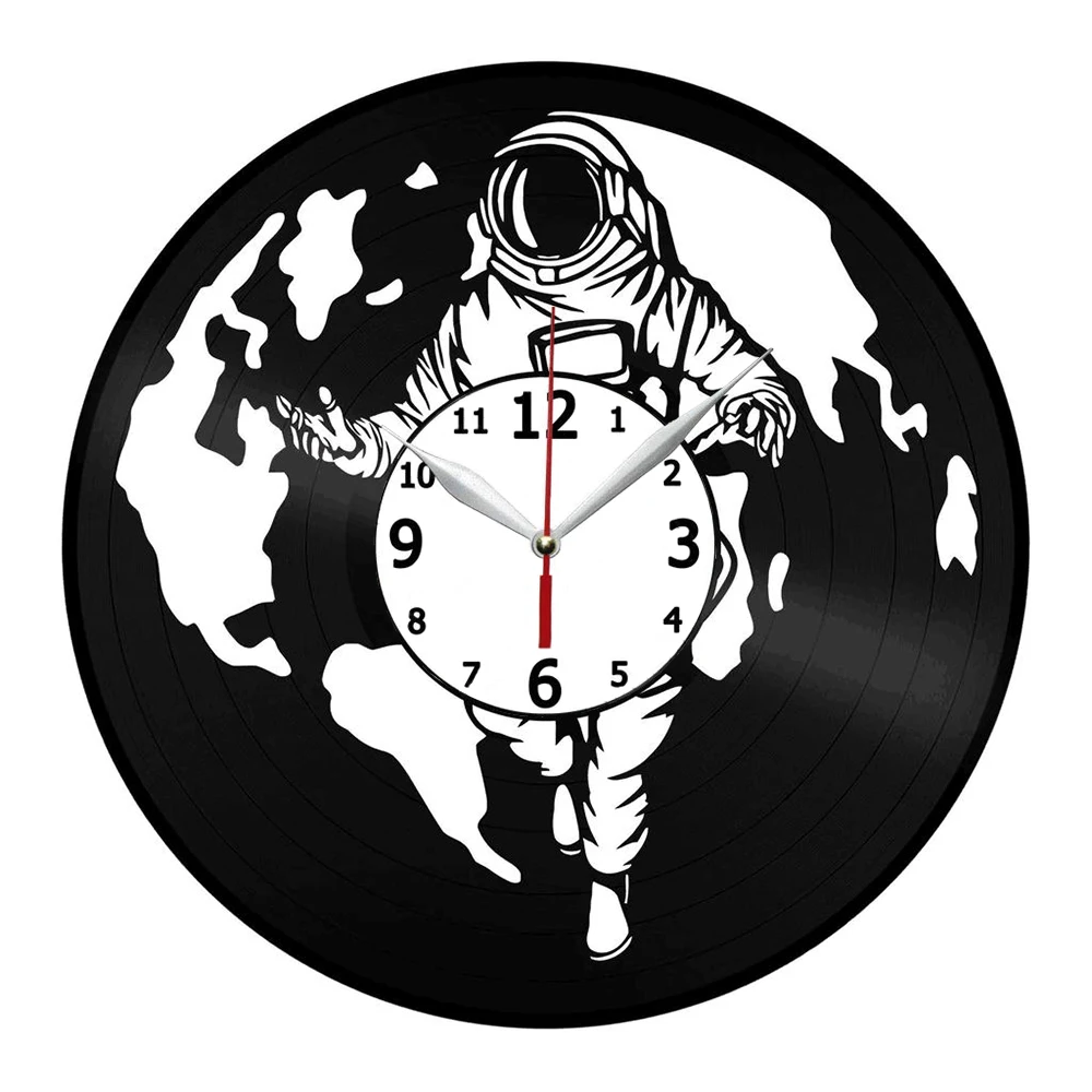 

Астронавт в космосе, виниловая настенная картина-космонавт, креативный домашний дизайн, настенное украшение, часы, подарок, художественное украшение, подарок на день рождения