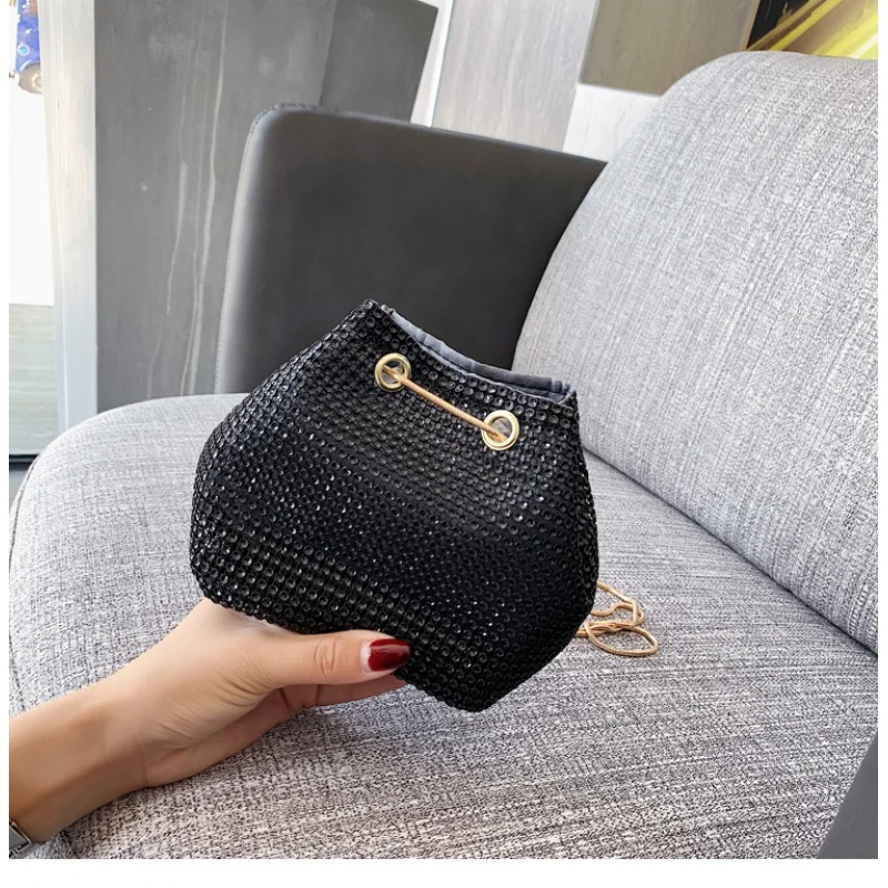 Women's Bag Trendy Diamond Rhinestone Super Flash Diamond Chain Banquet Internet Celebrity Bucket Ins Hand Holding Bags