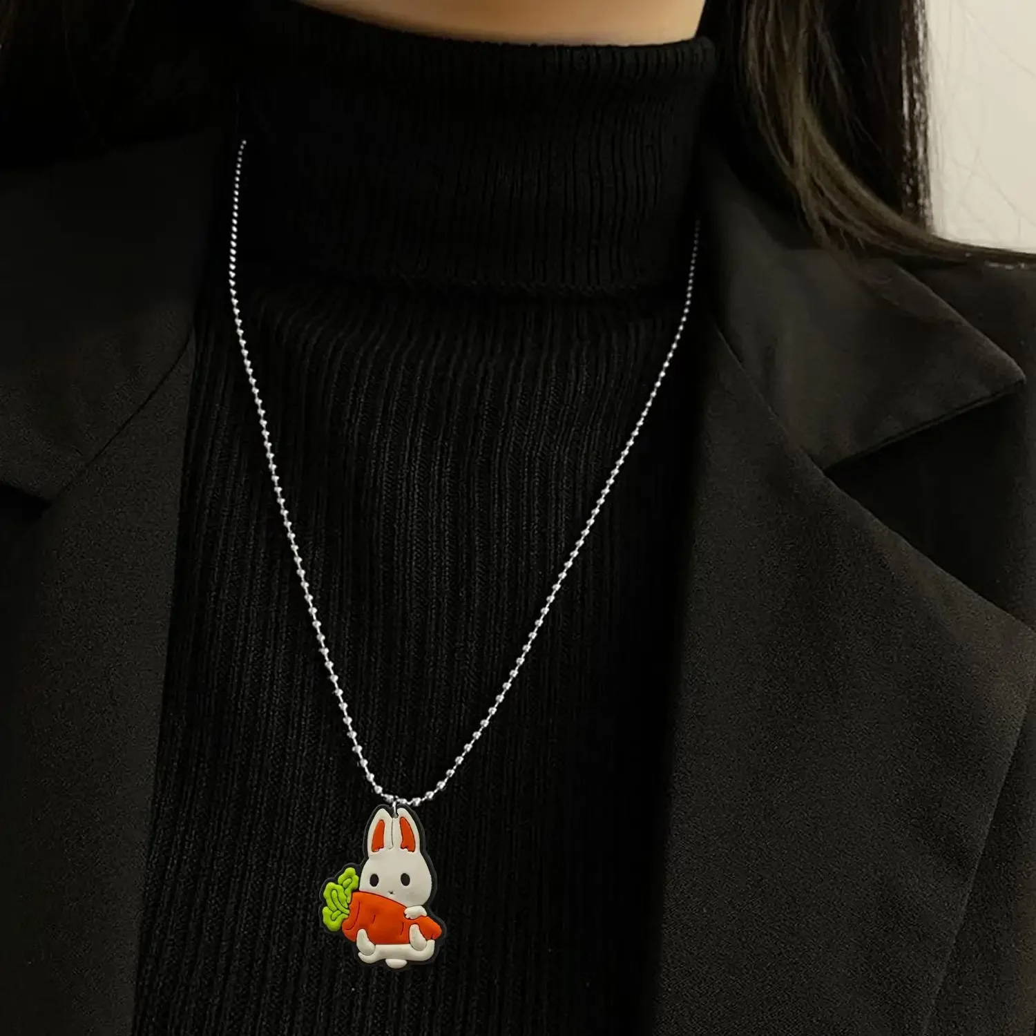 Amazon Белый Кролик Мини Шарик Ожерелье Высококачественный FeelNiche Дизайн