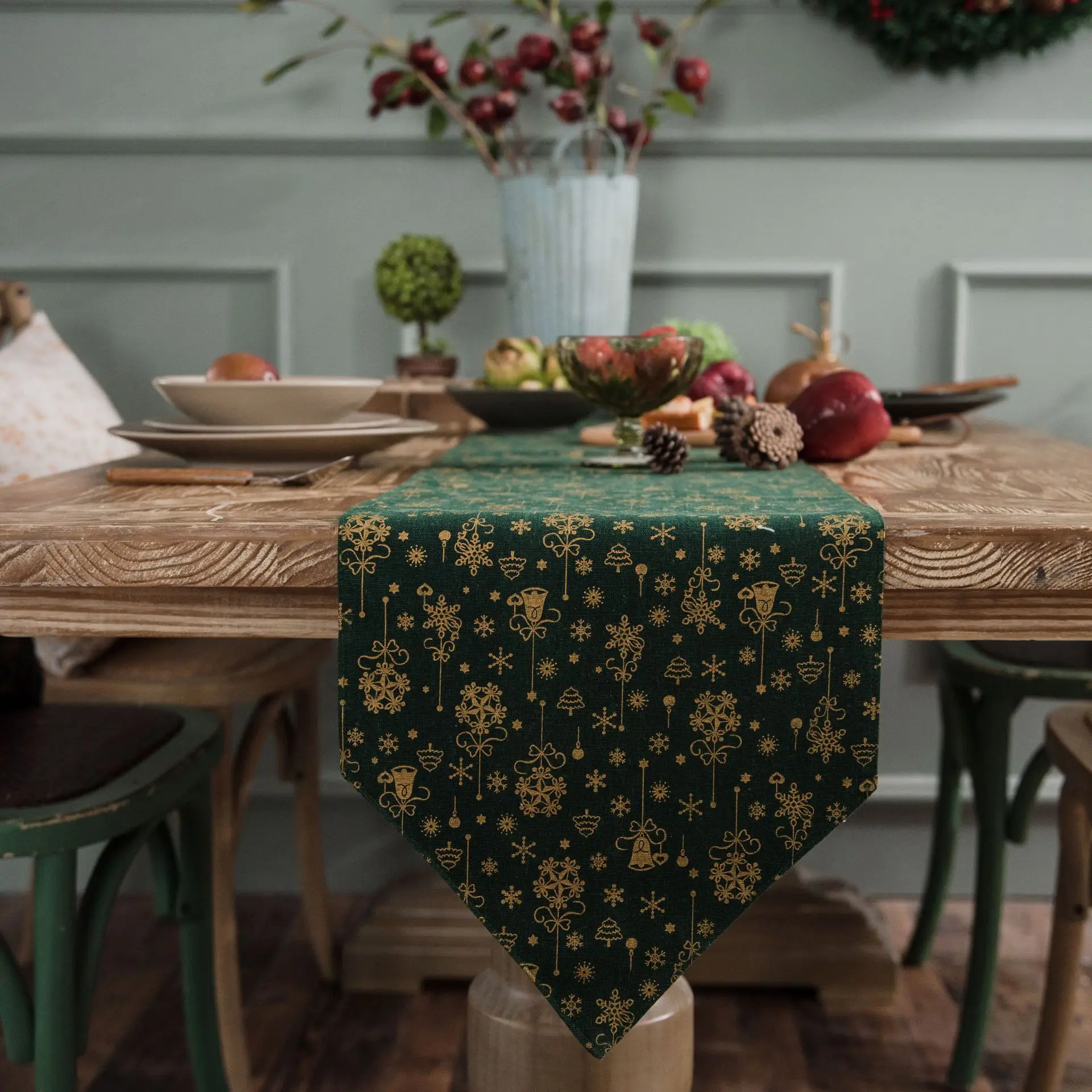 

Table Runner Christmas Party Decorations Green Gold Placemats Table Cloth Runners Rustic Home Dining Foom Table Trimmings Decor