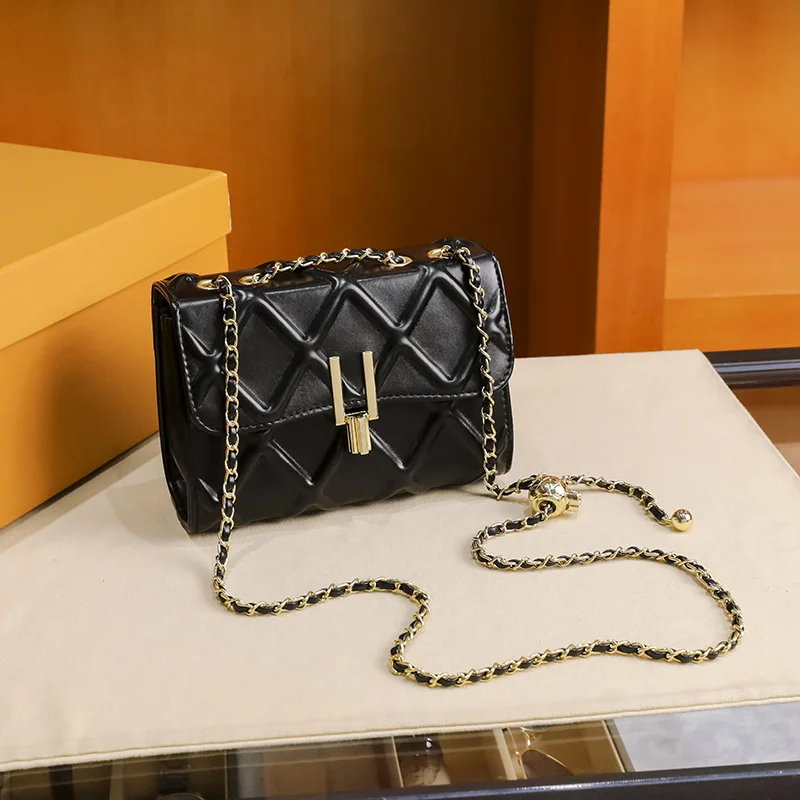 

Rhombic Grain Guilted Black Crossbody Square Bag Women Shoulder