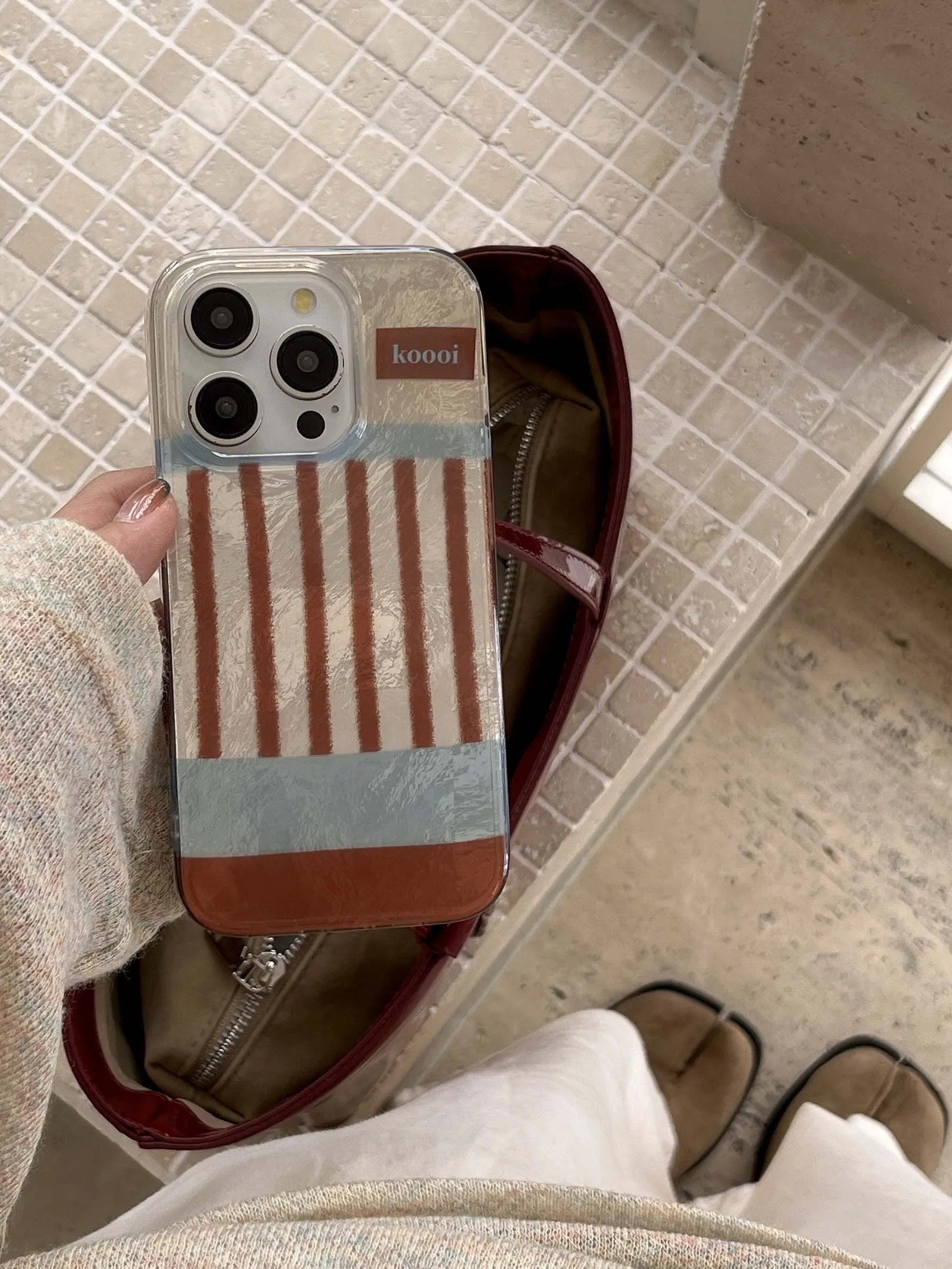 Чехол Autume с коричневыми полосками контрастных цветов для Iphone 15 14Pro 15Pro 13 16Pro 12 14 Pro