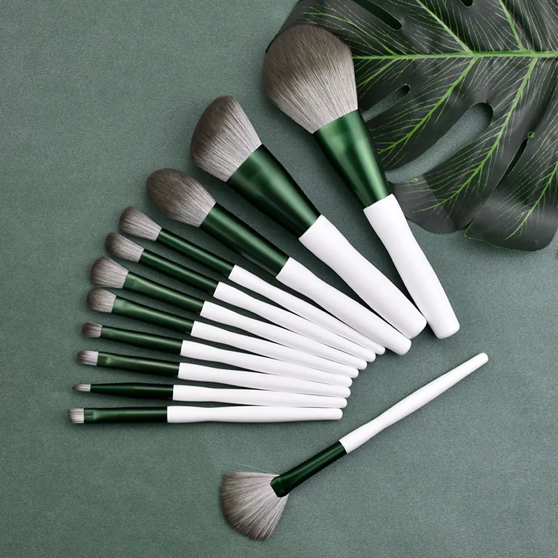 

12pcs green glaze makeup brush set makeup brushes designer makeup set beauty female make up brushes stand for brushes cosmetics