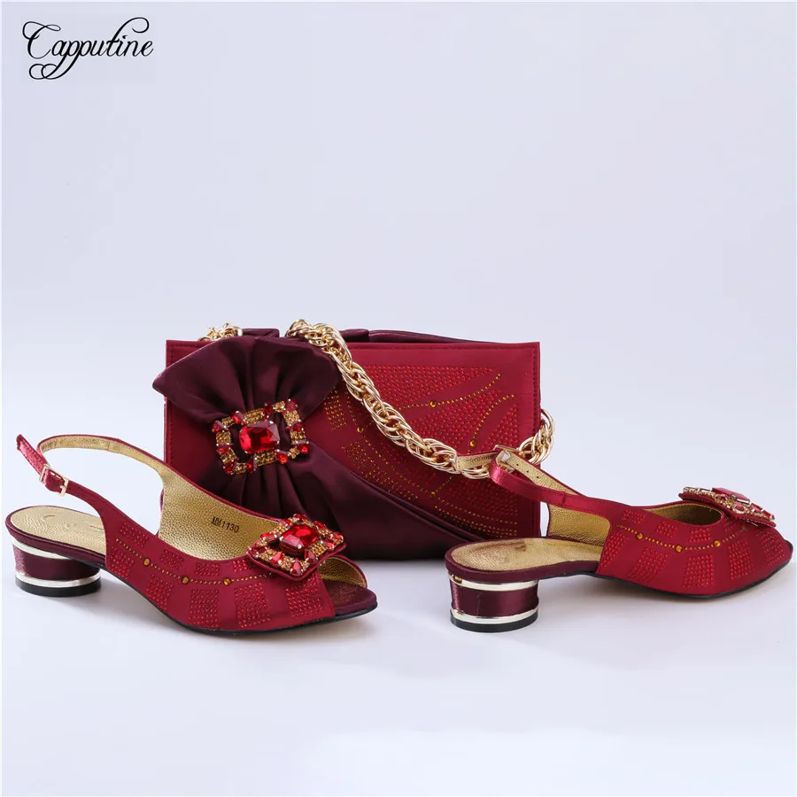 

Женские босоножки и сумка на среднем каблуке, комплект из туфель и сумочки в африканском стиле для лета, 2022, дамские сандалии с клатчем, MM1130 4 см