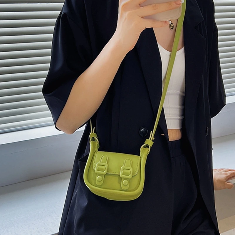 

Women Solid Color Cute Small Shoulder Bag Female PU Leather Casual Satchels Handbag for Dating Daily Stylish Mini Crossbody Bag