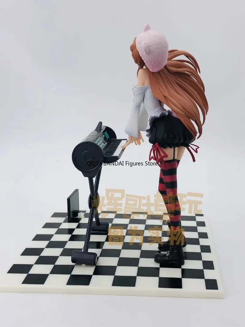 Фото Оригинальная фигурка Bandai Ichiban Kuji Code Geass: Лелуш Восставшего, Ширли Фенетт, с гитарой, версия BLACK. №5