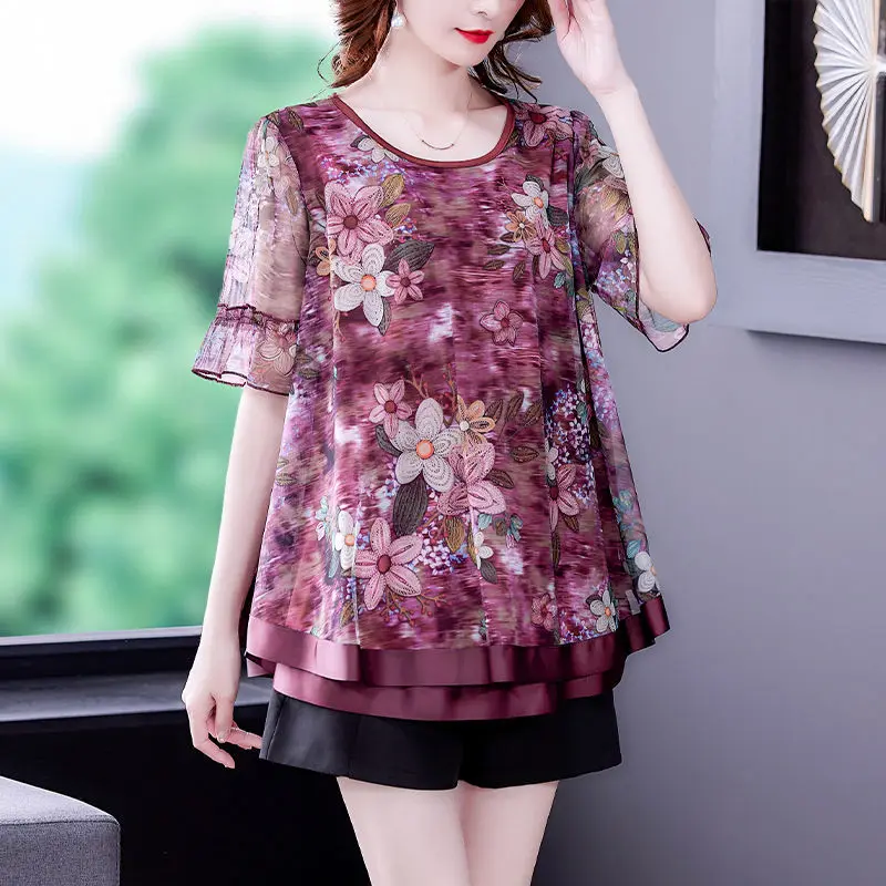 

Women 2022 Summer Large Size Two Piece Set Female Casual Outfit Suit Floral Print Blouse Blouse Tops and Shorts 2 Piece Sets M18