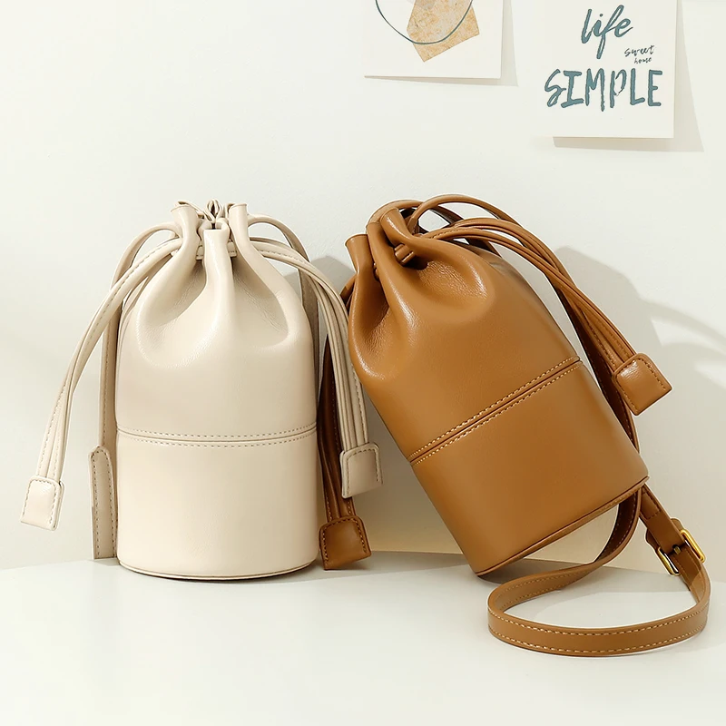 

2022 New Mini Messenger Bucket Bag Mini Bags Drawstring Fashion Niche Design Ladies Bag Woman'S Handbag