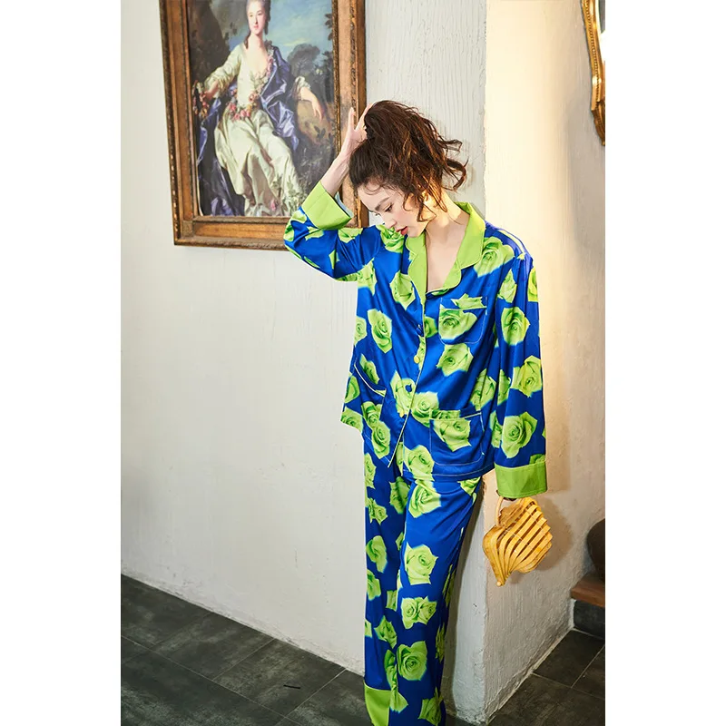 2022 new green rose high-end ice silk long-sleeved pajamas set  two piece set summer pajama set women