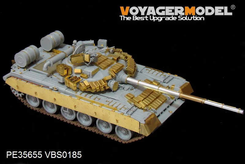 Модель Voyager PE35655 масштаб 1/35 современная российская фотосессия (разрядник дыма в