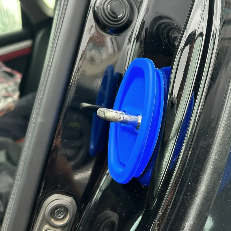 Силиконовая защитная накладка на дверной замок автомобиля