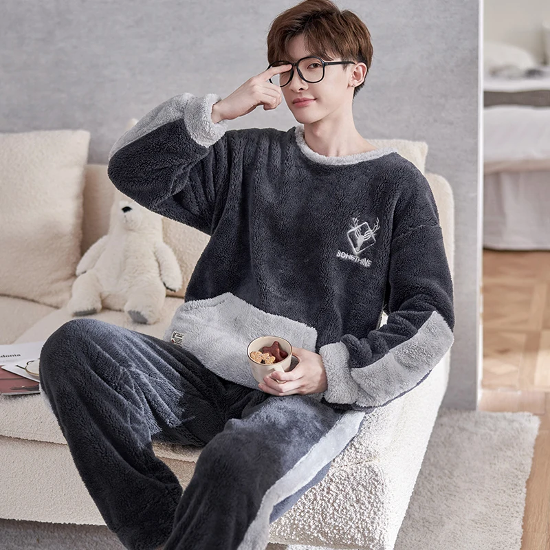 FUNISHI Winter Pajamas Plus Size 4XL Men Sleepwear Coral Fleece Pajama Set Flannel Loose Version Inspissate Pullover Nightgown