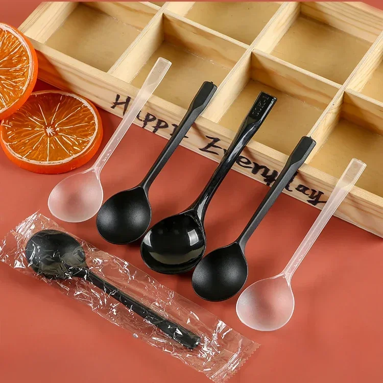 100 шт. черно-белые одноразовые ложки индивидуальная упаковка ложка для