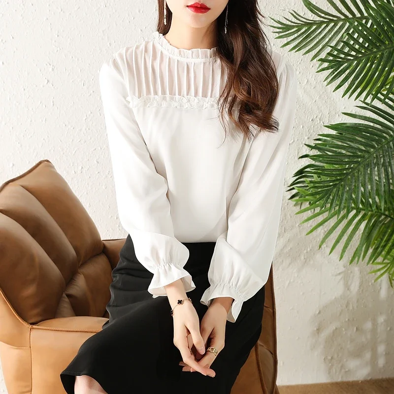 Женская шифоновая блузка с оборками розовая длинным рукавом весна 2024