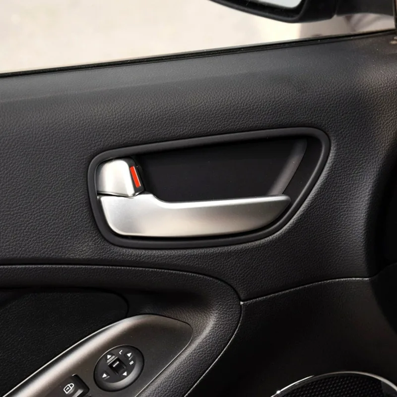 Подходит для 12-16 Kia K3 внутренняя ручка Пряжка дверная