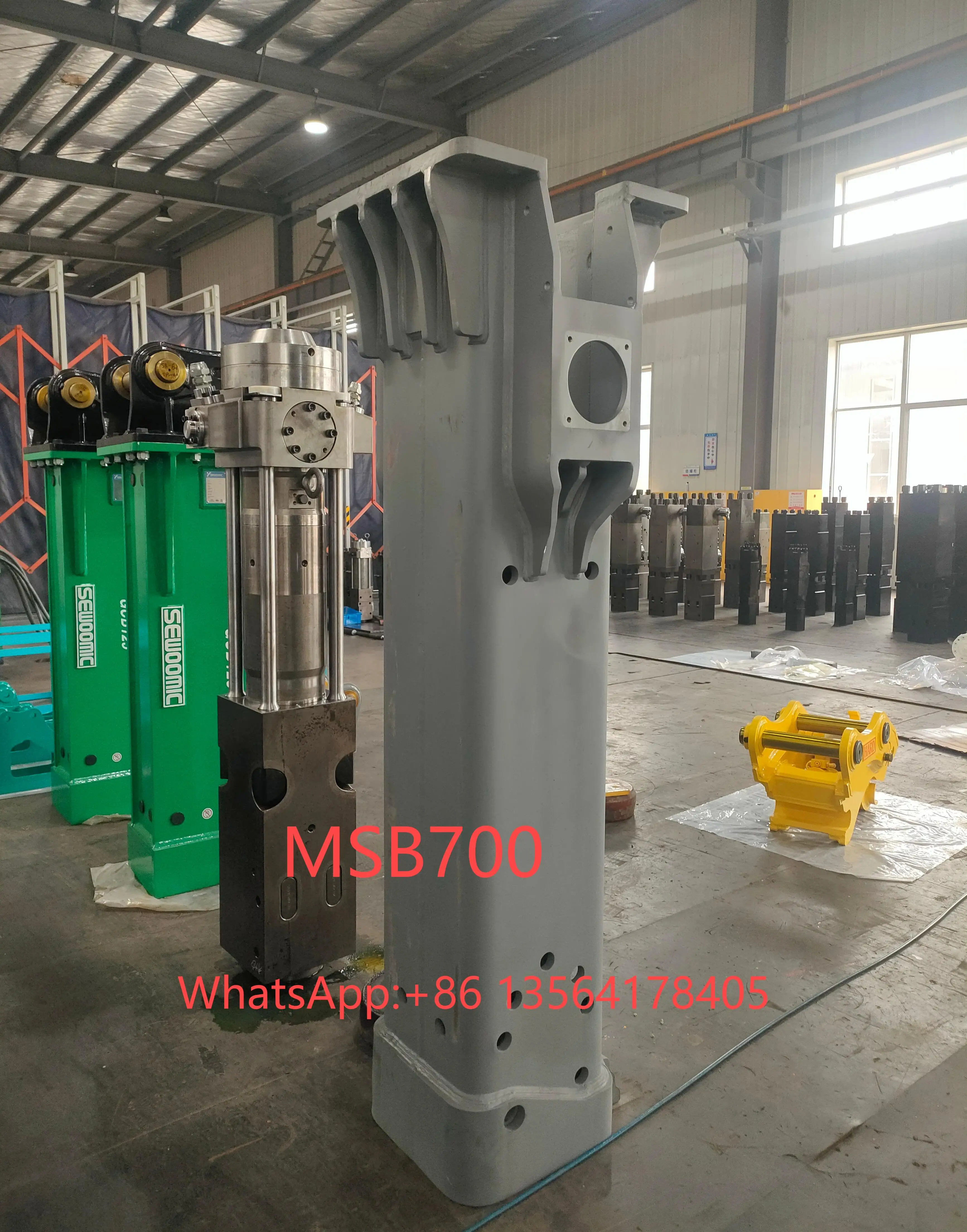 Фото Гидромолот MSB MS700H с полностью гидравлической системой для экскаваторов 25-32 тонн №3