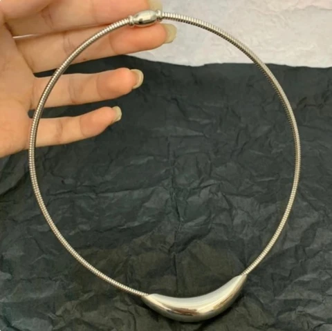 Ожерелье-чокер из нержавеющей стали с серебряным покрытием