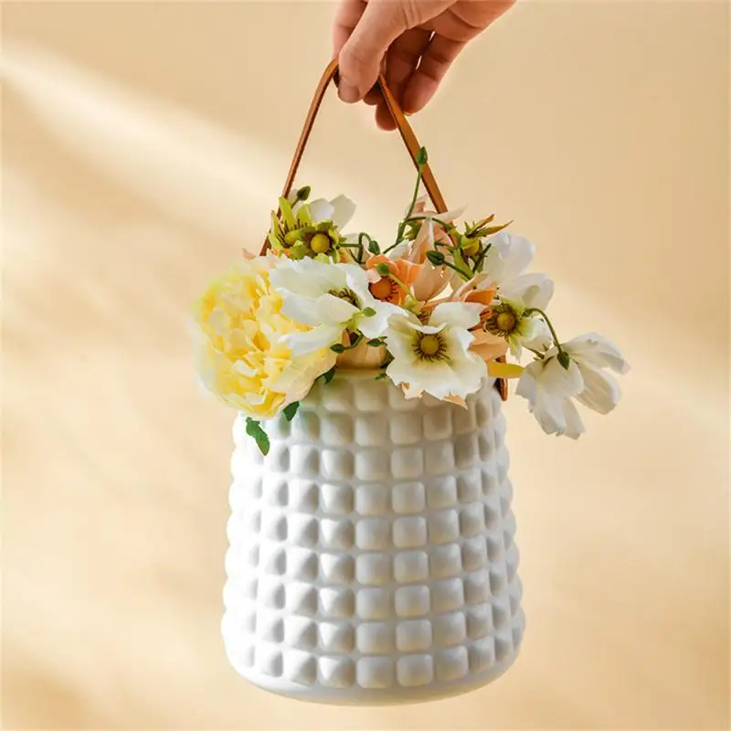 

Multi-style Vintage Decorative Vase Home Ornaments Not Easy To Break Dried Flowers Flower Arrangement Plastic Vase With Handle