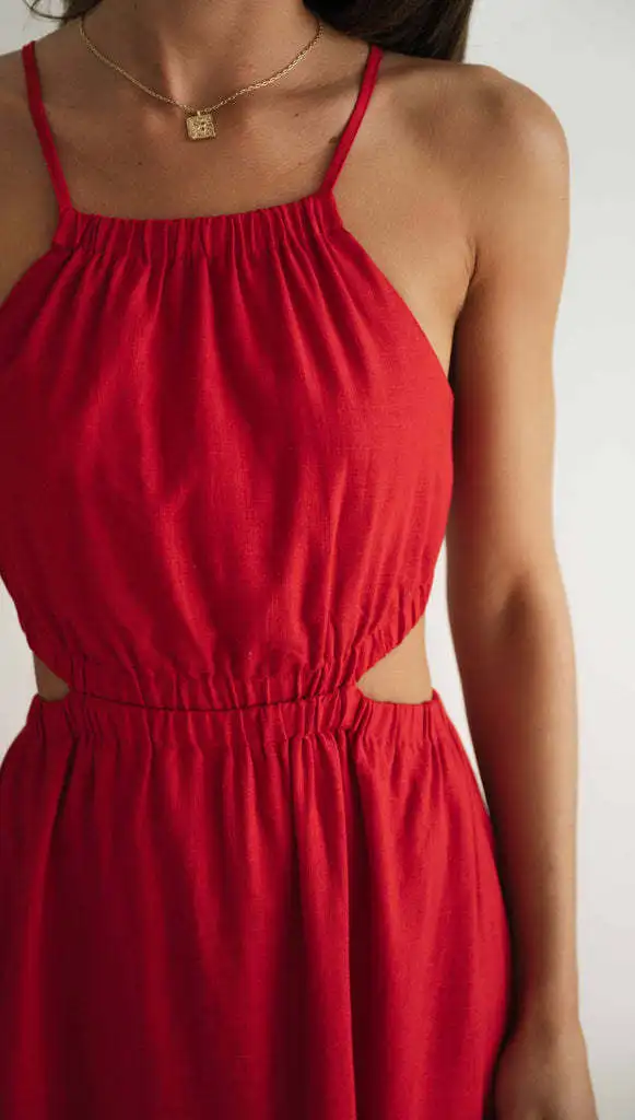 

WildPinky 2023 New Hollow Out Split Sleeveless Solid Color Fashion Dress Slash Neck Strapless Long A-line Casual Beach Dress