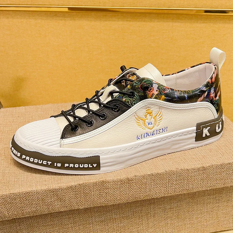 Новые дизайнерские мужские туфли Летние кожаные трендовые маленькие белые