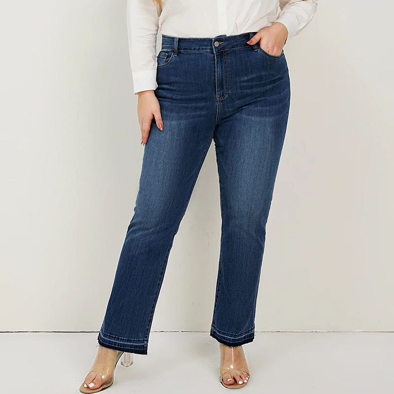 Thin Boot Cut Jeans 