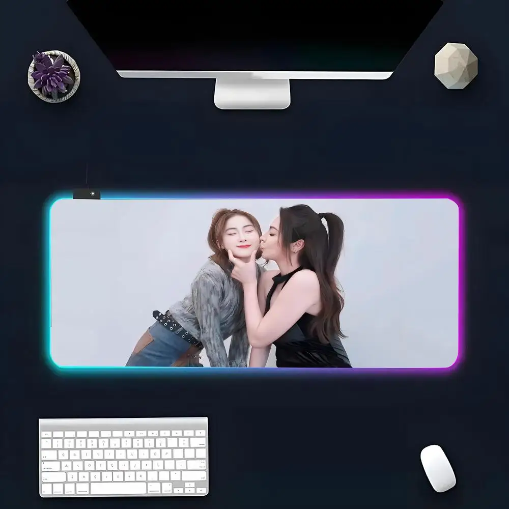 Акторы F-Faye Peraya Malisorn Y-Yoko Коврик для мыши RGB Glow Индивидуальное изображение На заказ