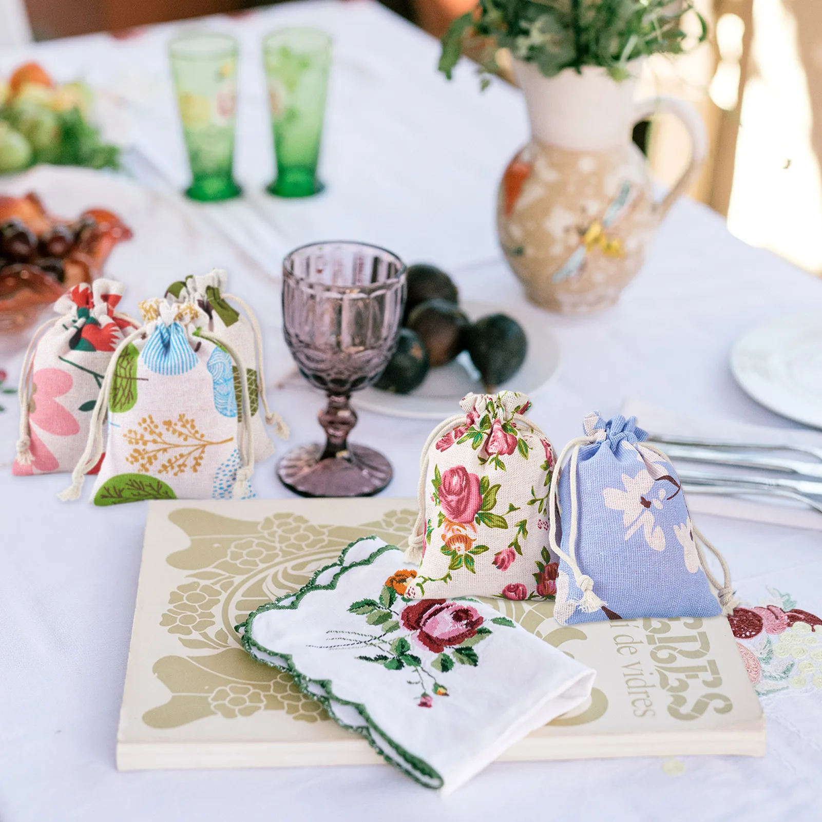 50Pcs Mixed Plant Pattern Cloth Packing Pouches Rectangle Drawstring Bags DIY Jewelry Gift Multifunctional Storage Findings