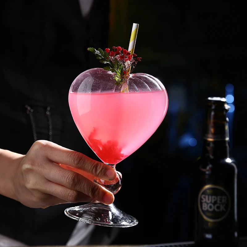 Коктейльные очки стеклянная чашка гладкая волнистая солома встроенный