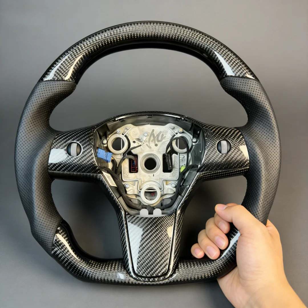 Фото Высококачественный руль из углеродного волокна для Tesla Model 3 Model Y 2017-2023, оптовая продажа от производителя, поддержка индивидуальной настройки №5