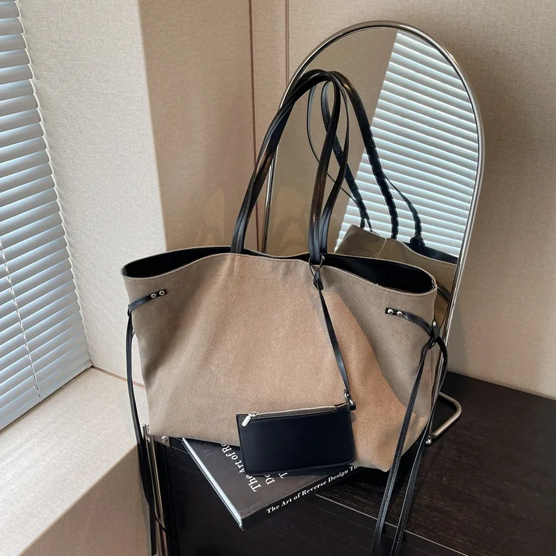 Фото CGCBAG Модные вместительные холщовые сумки-тоут, простые женские сумки через плечо для повседневного использования, оригинальные брендовые дизайнерские сумки класса люкс №1