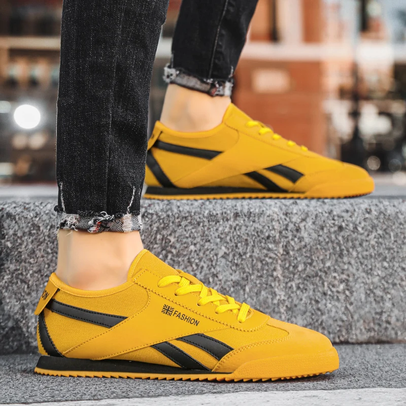 Trendy Men Sneakers Designer Men's Sports Shoes Breathable Walking Jogging Men's Sneakers Retro Flats Trainers Men Running Shoes