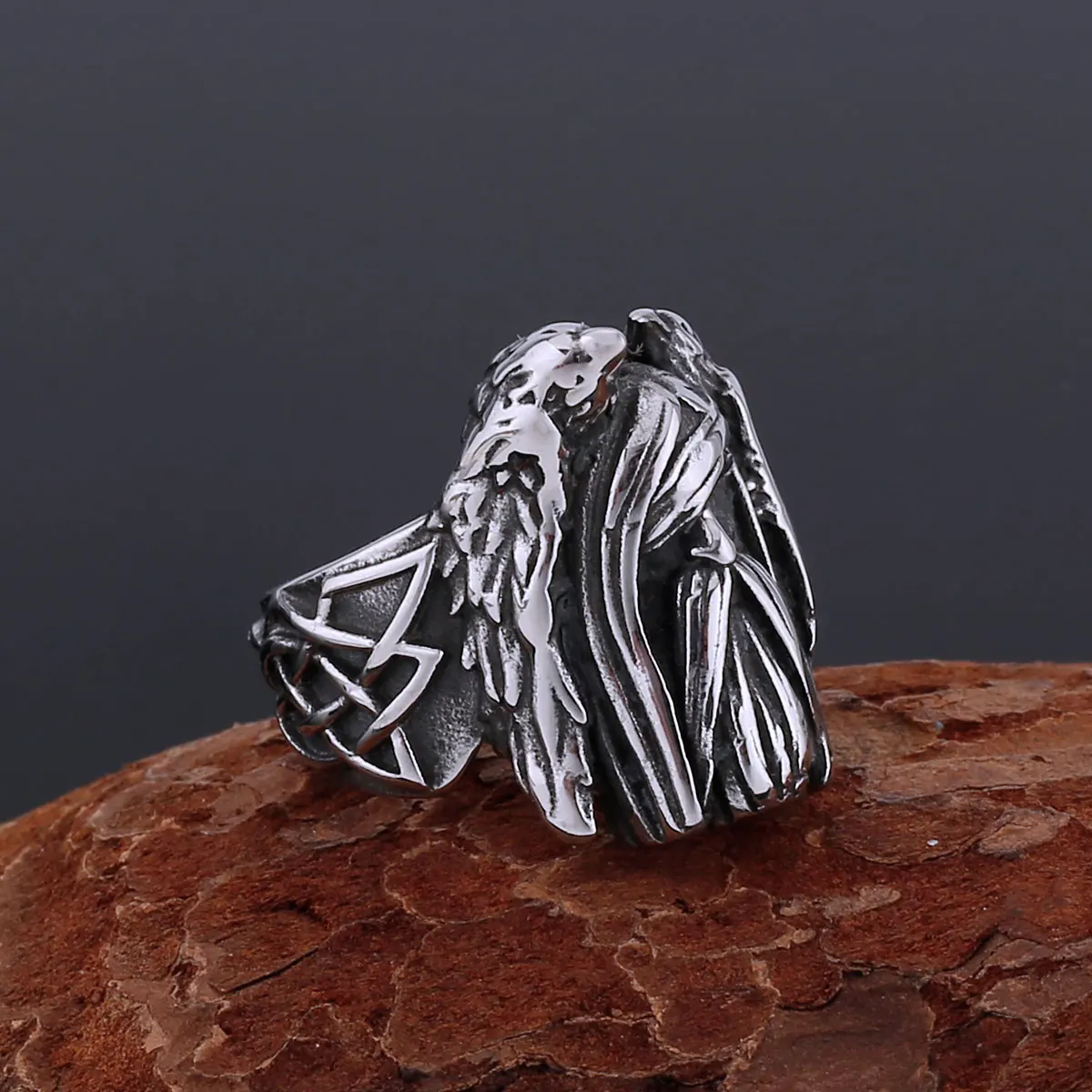 

Boutique Creative Stainless Steel Egyptian Mythological Viking Ring Men's Nordic Vintage Ring Jewelry Amulet Gift Package Mail