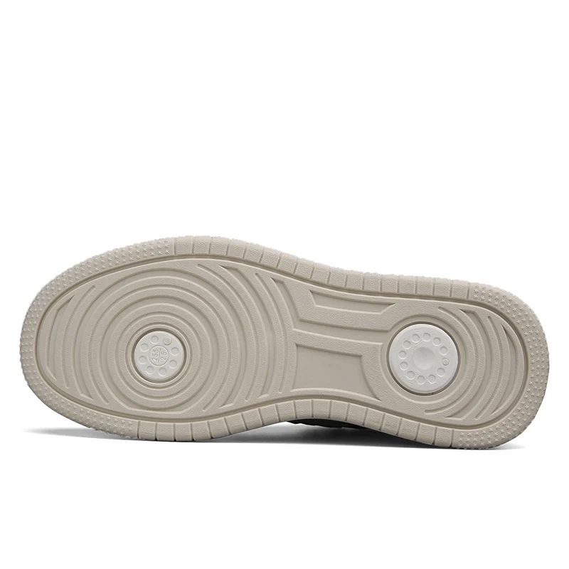 Рисунок 5 - Мужские высокие кроссовки для скейтборда