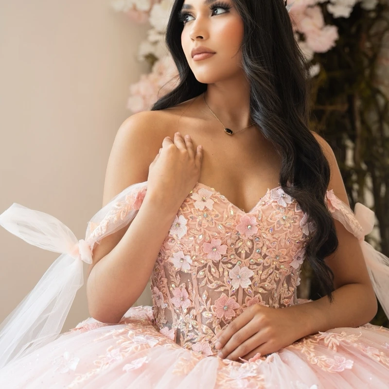 Розовые блестящие платья Quinceanera Бальное платье с открытыми плечами Аппликация 3D