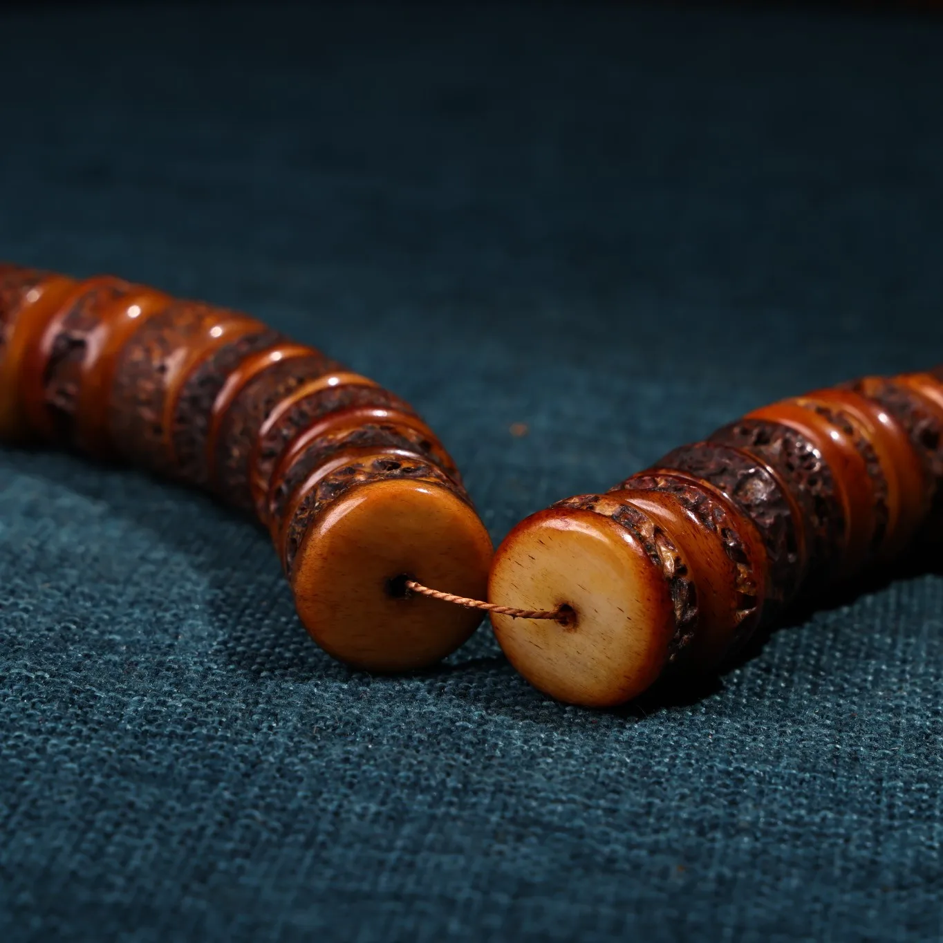 27-дюймовая коллекция тибетского храма старая натуральная кость габалы 108 бусин