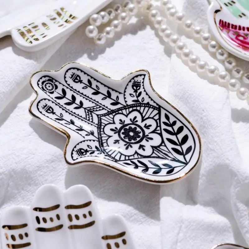 

1PC Ceramic Material Small Hand Shape Trinket Dishes Rings Dish Holder Small Jewelry Trays Decorative Plate Gifts for Friend